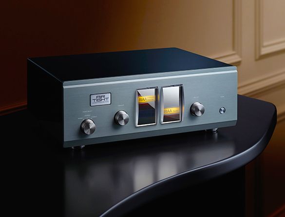 Air Tight ATE-3011 Reference Phonostage - Alma Music and Audio - Alma Music and Audio -
