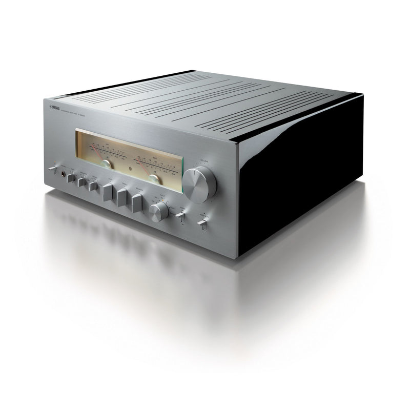 Yamaha A-S3200 interior circuit detail, Silver/Piano Black — balanced differential topology