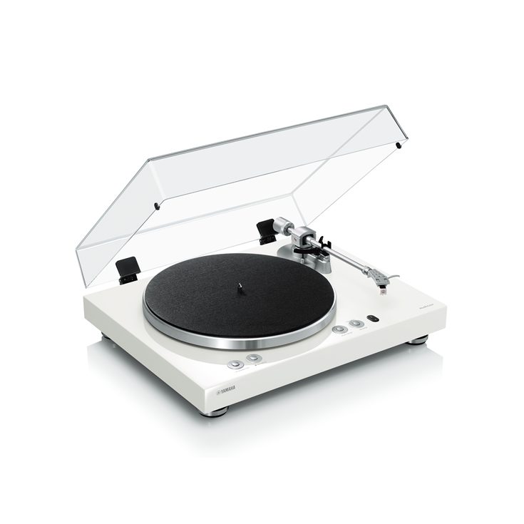 Yamaha MusicCast VINYL 500, white finish, platter and tonearm detail