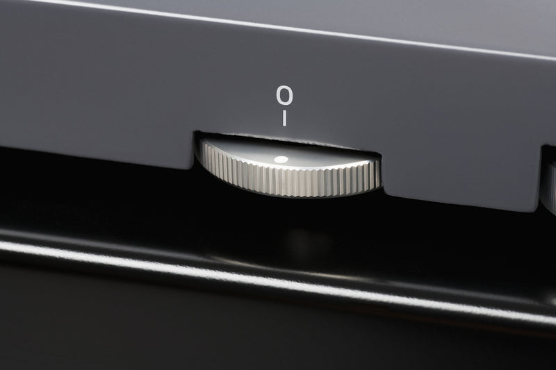 Thorens 124 DD Turntable