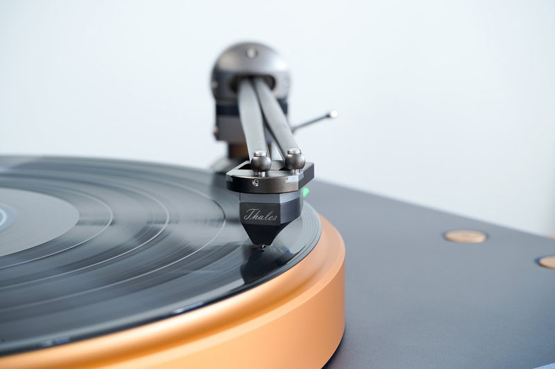 Thales Reference Turntable