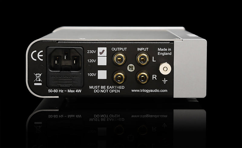 Trilogy 906i Phono Stage, rear panel
