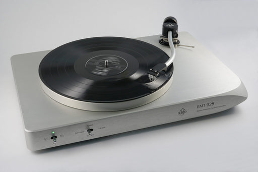 EMT 928 II Battery Powered Turntable - Hi-Fi+ press photo