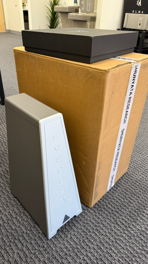 Shunyata Research Everest 8000T Power Conditioner [Previously Owned] - Alma Music and Audio