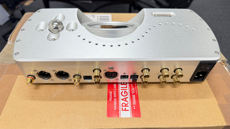 Chord DAVE + Hugo MScaler (Previously Owned)