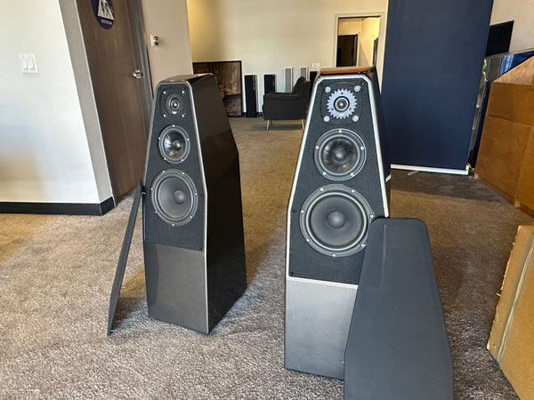 Wilson Audio Sabrina Loudspeakers [Previously Owned]