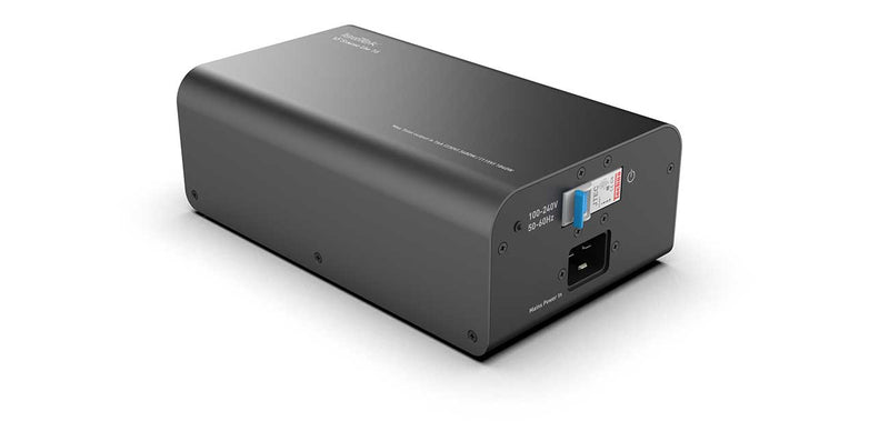 IsoTek V5 Syncro Uni 16 black