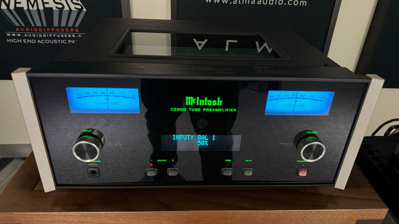 McIntosh C2600 Tube Preamplifier [Previously Owned] - Alma Music and Audio - Alma Music and Audio - 