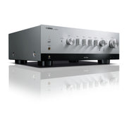 Yamaha R-N1000A in Silver, internal circuitry view