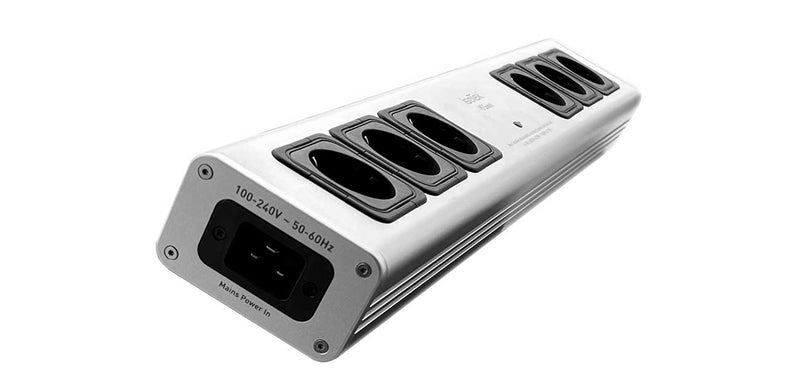 IsoTek V5 Sirius perspective