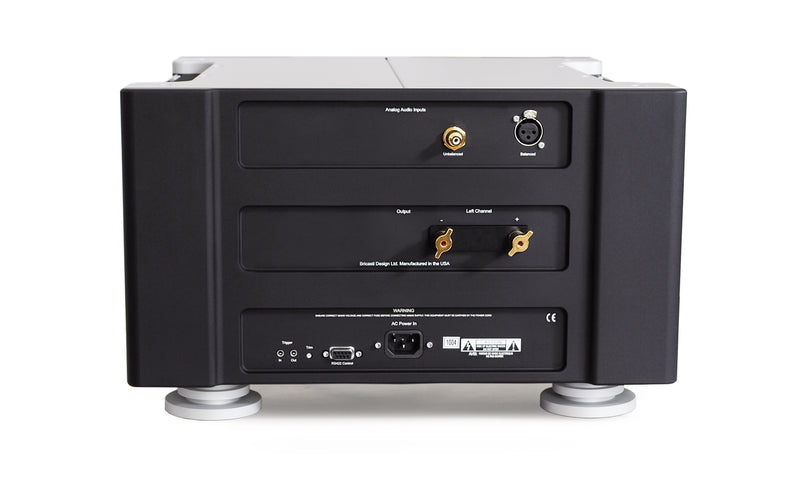 Bricasti M30 monoblock amplifier, rear panel
