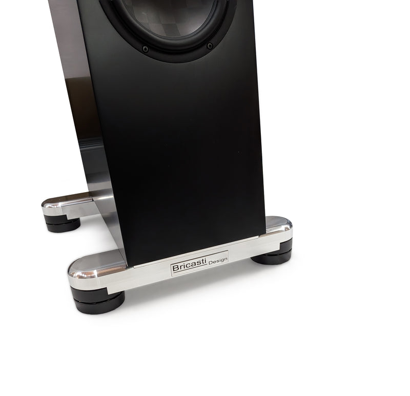 Bricasti S7 loudspeaker, base with machined aluminum outriggers and isolation feet