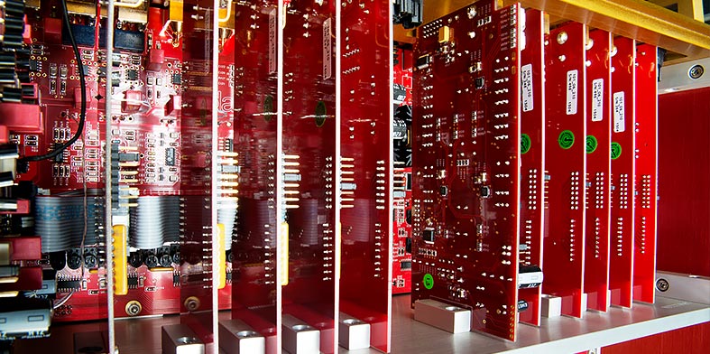 darTZeel NHB-18NS mk2 preamplifier with built-in phono stage - Alma Music and Audio - Alma Music and Audio - 