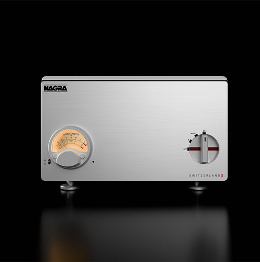Nagra AMP II-S stereo power amplifier, front