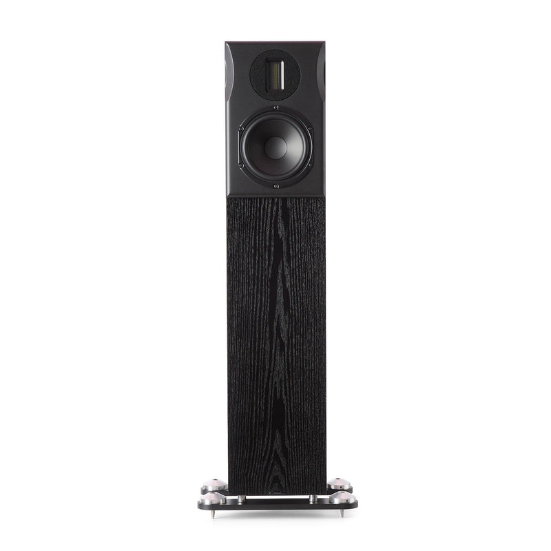 Neat Acoustics Orkestra, Black Oak, front (incl. Neat Feet)
