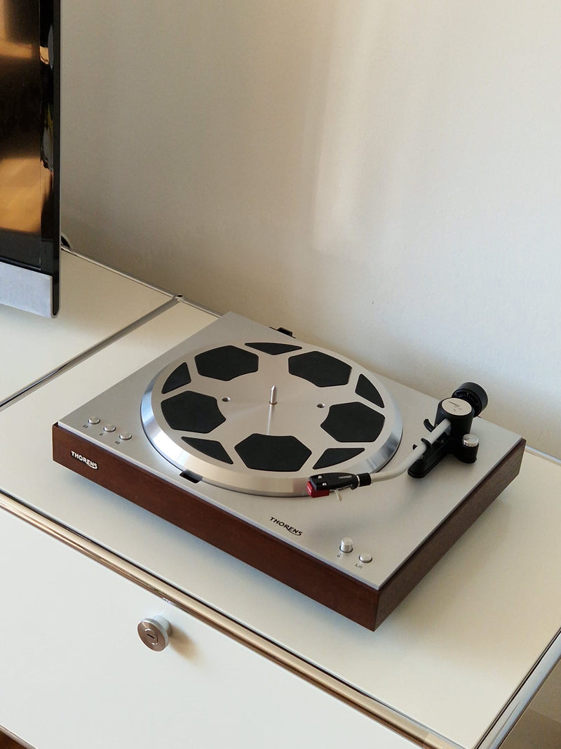Thorens 404 DD Turntable
