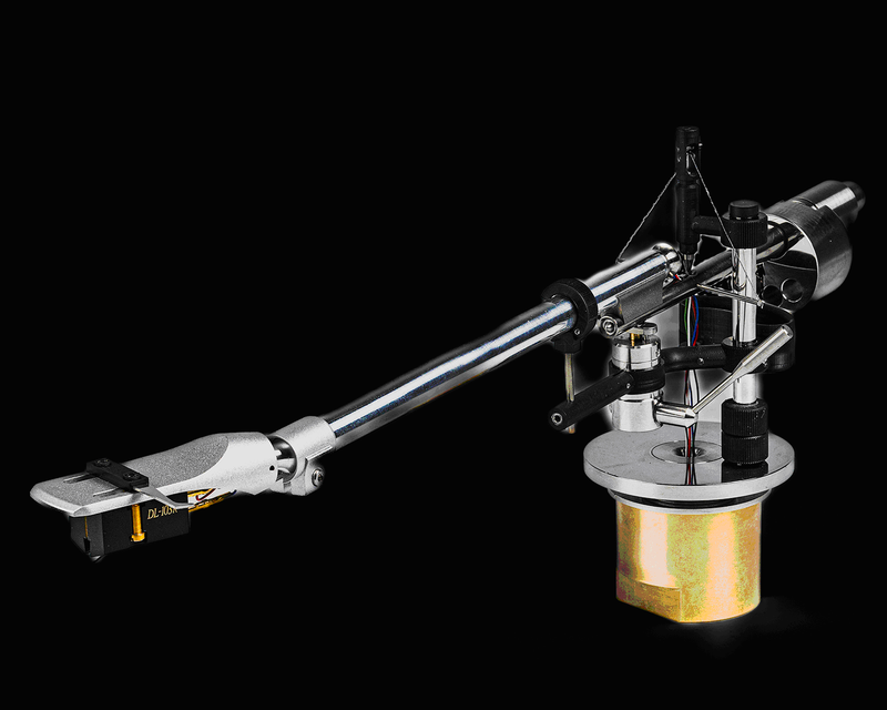 Unified Theory UA-101 tonearm with stabilizer